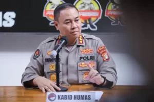 Polisi Menangkap Pejabat Komdigi Terkait Dugaan Keterlibatan dalam Kasus Judi Online