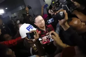 Tom Lembong Ternyata Sudah 3 Kali Diperiksa Sebelum Menjadi Tersangka Kasus Impor Gula

Tom Lembong Terungkap Sudah 3 Kali Diperiksa Sebelum Ditangkap atas Dugaan Impor Gula