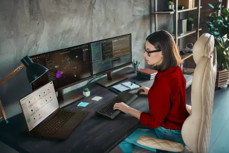 "Kian Mahal, Kian Dicari: Laptop Mewah 2024 ThinkPad P Series Tetap Melekat di Hati Konsumen"