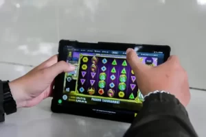 “PPATK Temukan Warga yang Alihkan 69,95% Pendapatannya untuk Berjudi Online Sebesar Rp1 Juta”