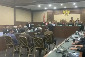 Harvey Moeis, Direktur PT RBT Dijatuhi Vonis 8 Tahun Penjara karena Kolaborasi dengan PT Timah dalam Produksi Boneka Mitra