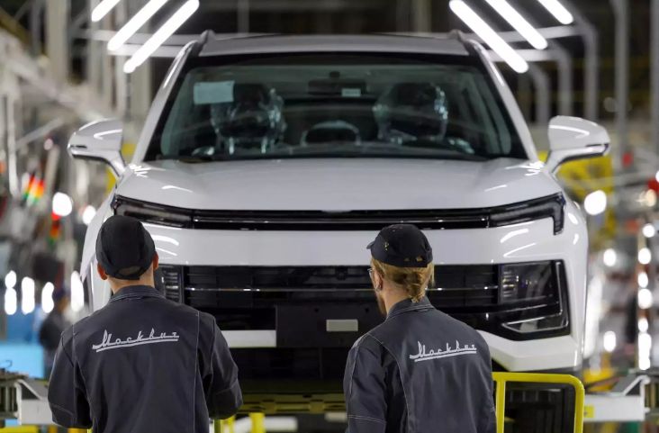 Joe Biden Melarang Mobil China lalu Rusia Berseliweran pada pada Amerika Serikat