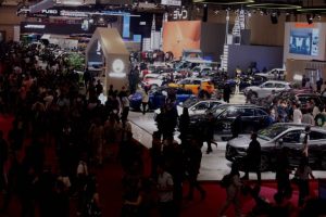 Industri Otomotif Terkapar, Dihantam PPN 12% lalu Penyusutan KelasMenengah
