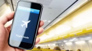 Mode Pesawat di area HP Wajib Diaktifkan pada waktu Terbang, Pilot Ini adalah Beberkan Alasannya