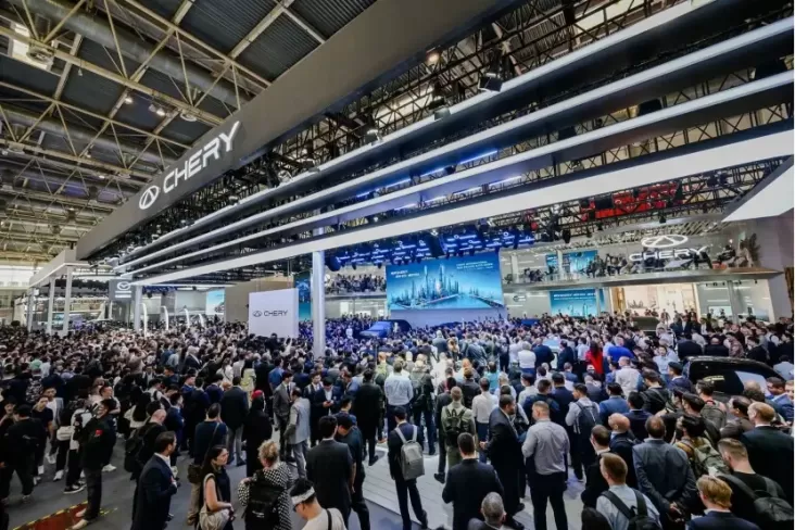 PPN 12% Bikin Meleyot? Cek Dulu Mobil juga Motor Anda Termasuk Barang Mewah Atau Nggak?