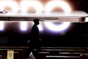 Update iOS 18.3: iPhone Kini Menyokong Akses Jaringan Internet Satelit Starlink SpaceX