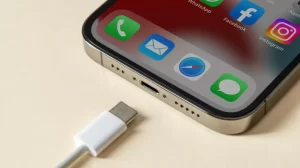 Cara Mengatasi Port Charger iPhone Mengalami Kerusakan
