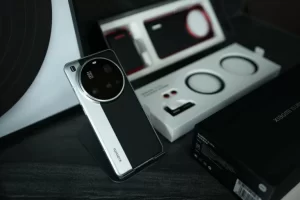 Xiaomi 15 Ultra Pecahkan Rekor Penjualan dalam Hari Pertama!