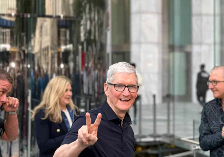 Raksasa Teknologi Terguncang: Apple Kehilangan USD300 Miliar Akibat Tarif Trump