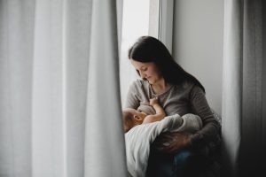 Dok, Apakah Sulit Menyusui Itu Wajar?