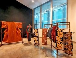 Menggabungkan Cerita Melalui Kain, Kolaborasi Indonesia-Jepang di Museum Nasional