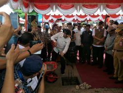 Menko PMK Pratikno Resmikan Ratusan Hunian untuk Korban Gempa di Sumbar