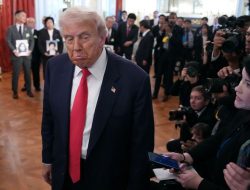 Marah Tak Dapat Nobel, Trump Minta Greenland Diambil