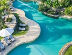 10 hotel mewah terbaik di Surabaya: Penginapan mewah untuk staycation di Jawa Timur