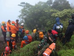 Pembaruan Kecelakaan Pesawat ATR 42-500, Penemuan Korban Ketiga dan Black Box
