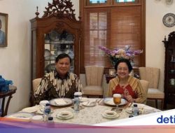Haji Isam Ulang Tahun, Presiden Prabowo Kirim Bunga dan Surat Khusus untuk Crazy Rich Kalsel