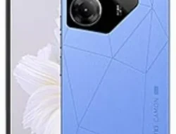 Lihat spesifikasi dan harga Camon 50 Pro 5G baru, apa keunggulannya?