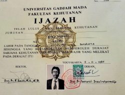 Kubu Roy Suryo Meragukan KPU Berikan Ijazah Asli Jokowi ke Bonatua, Sebut Ada Dua Ijazah Legalisir