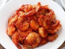 10 Makanan yang Perlu Dihindari Saat Berbuka untuk Penderita Maag