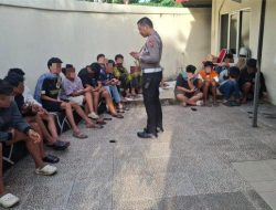 14 Remaja Ditangkap Saat Sahur di Taman Melati Padang, 10 Motor Disita Polisi