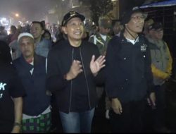 Patroli sahur di Malang, tradisi mempererat persatuan warga