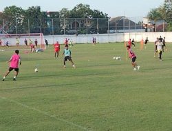 Macz Man Serbu PSM Makassar Usai Kalah dari Dewa United: Dua Figur Berbeda, Satu Diapresiasi, Satu Dikecam
