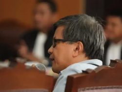 PDIP Kecam Teror pada Ketua BEM UGM, Rocky Gerung Yakin Tidak Ada Ancaman dari Prabowo