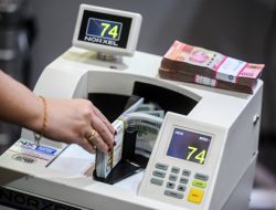 Rupiah tembus 17.000, tekanan global dan kenaikan harga minyak memicu gejolak