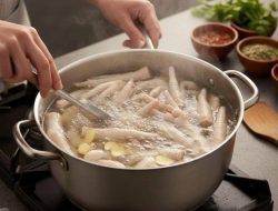 4 cara membuat ceker ayam lembut dan tidak bau amis