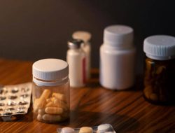 Cara minum obat asam lambung saat puasa Ramadan
