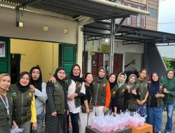 Cegah Banjir Ramadan, Relawan Katimbang Bersihkan Saluran dengan Dukungan PLN UIP Sulawesi