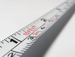5 cara memilih celana panjang sempurna untuk Lebaran