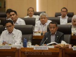 Perbedaan Bahlil dan Purbaya soal pajak ekspor batu bara, berlaku 2026?