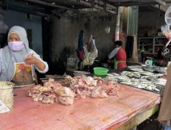 Strategi Pedagang Babel Jual Daging Jelang Lebaran