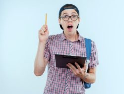 Orang Cerdas Tapi Tidak Perlu Membuktikan, Ini 9 Kepribadian Khasnya Menurut Psikologi