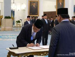 Ekonom Sebut Rencana Purbaya Tarik PNM dan Whoosh ke Kemenkeu Berisiko