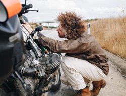 Kesalahan Umum Saat Ganti Oli Mesin Motor