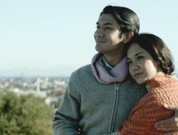 7 Film Indonesia Adaptasi Kisah Nyata yang Mengharukan