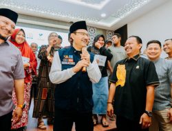 Mensos Gus Ipul Beri Bantuan Korban Bencana Aceh Tamiang