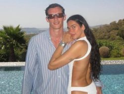 Dua Lipa dan Callum Turner Dinikahi 2026, Ini Bocorannya!