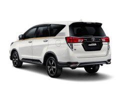 Toyota Kijang Innova Reborn, Hanya 50 Unit di Dunia!